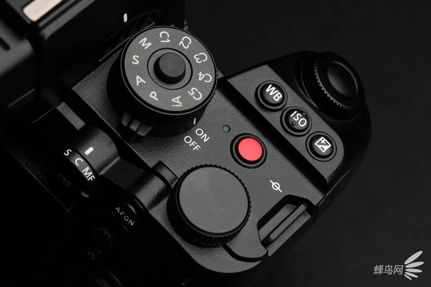成者 松下LUMIX S1RM2评测尊龙凯时APP松下黑科技加持的集大(图17)