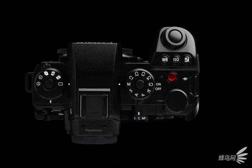 成者 松下LUMIX S1RM2评测尊龙凯时APP松下黑科技加持的集大(图22)