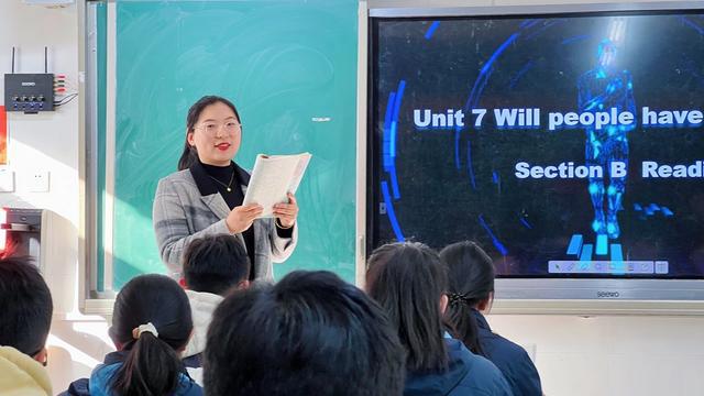 慧锦囊——专访教师赵一鸣尊龙凯时app赵老师的智(图5)